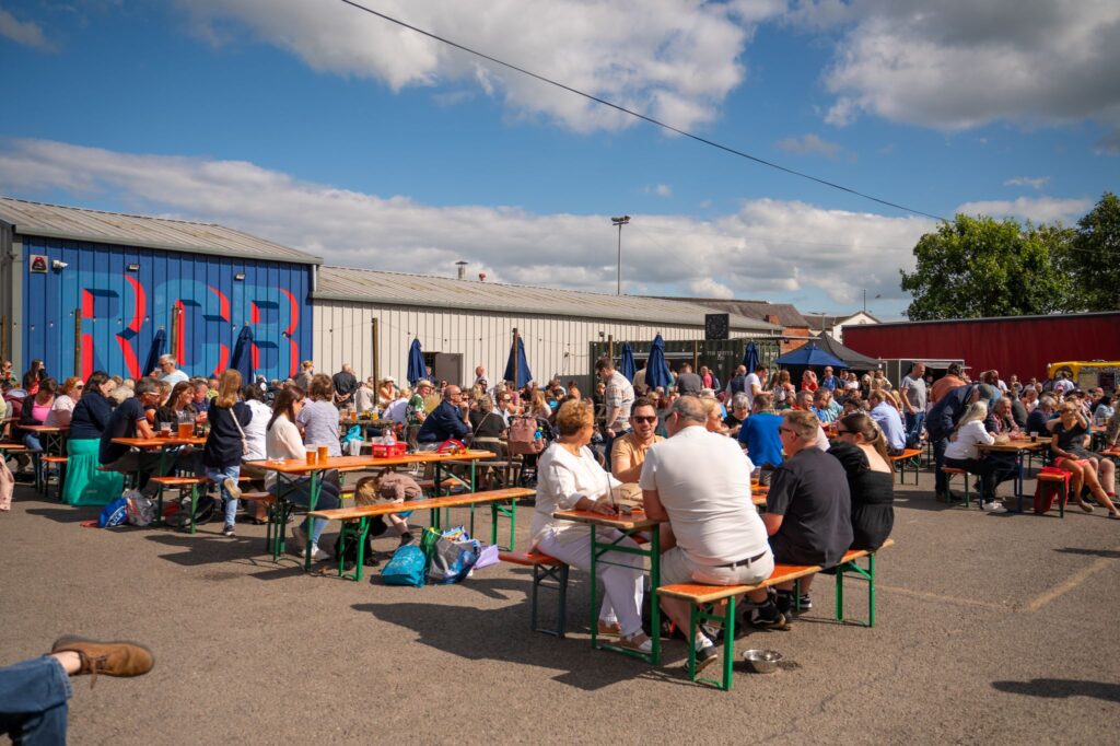 Outside seating at Round Corner Brewing