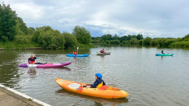 Paddle and Play Frisby Lakes