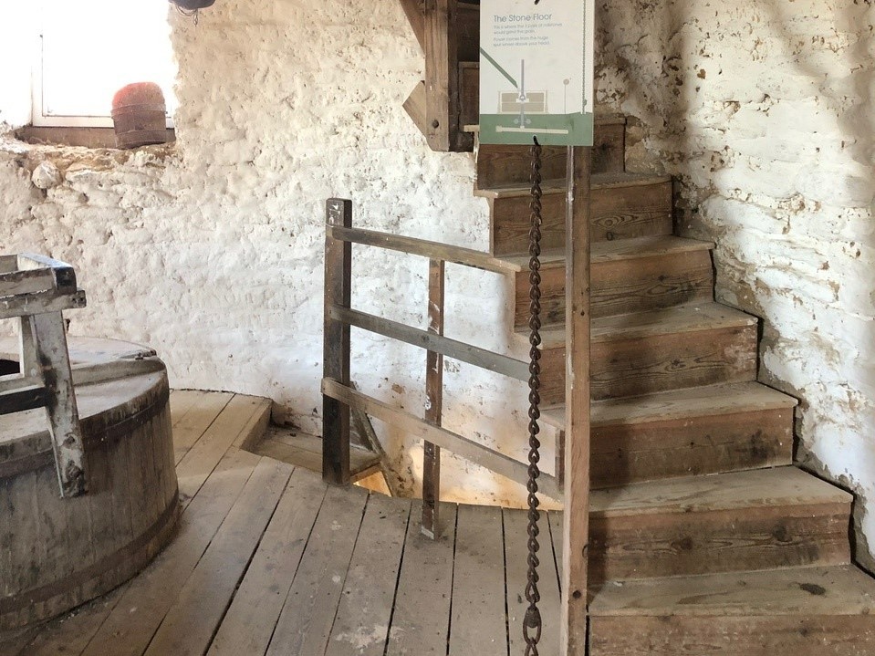 windmill-inside-3-LS.jpg