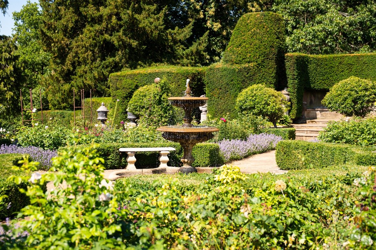 Belvoir Gardens