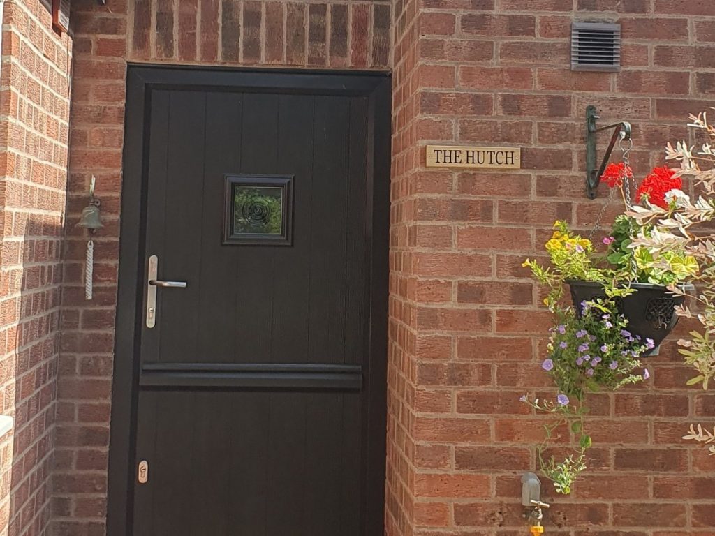 Cosy Hutch entrance